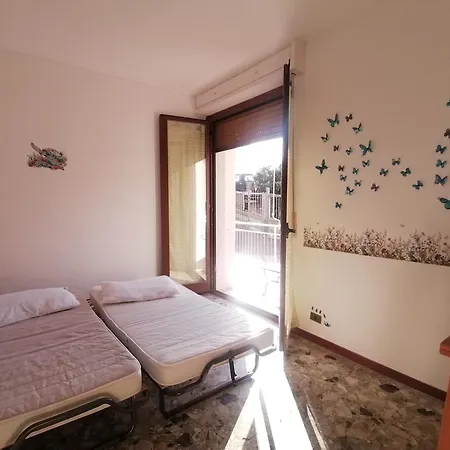 Sunnyrooms Con Terrazza Panoramica Bed & Breakfast *