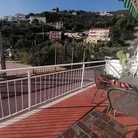 Sunny Con Terrazza Panoramica Frühstückspension