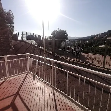 Sunnyrooms Con Terrazza Panoramica *